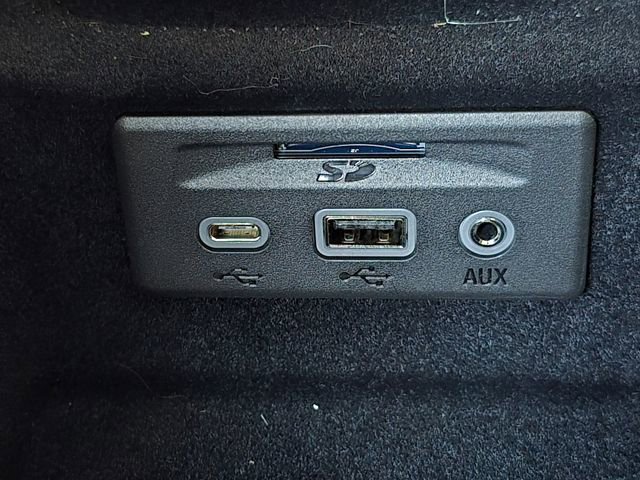 Certified 2023 Chevrolet Corvette Stingray Coupe w/ 1LT image 23