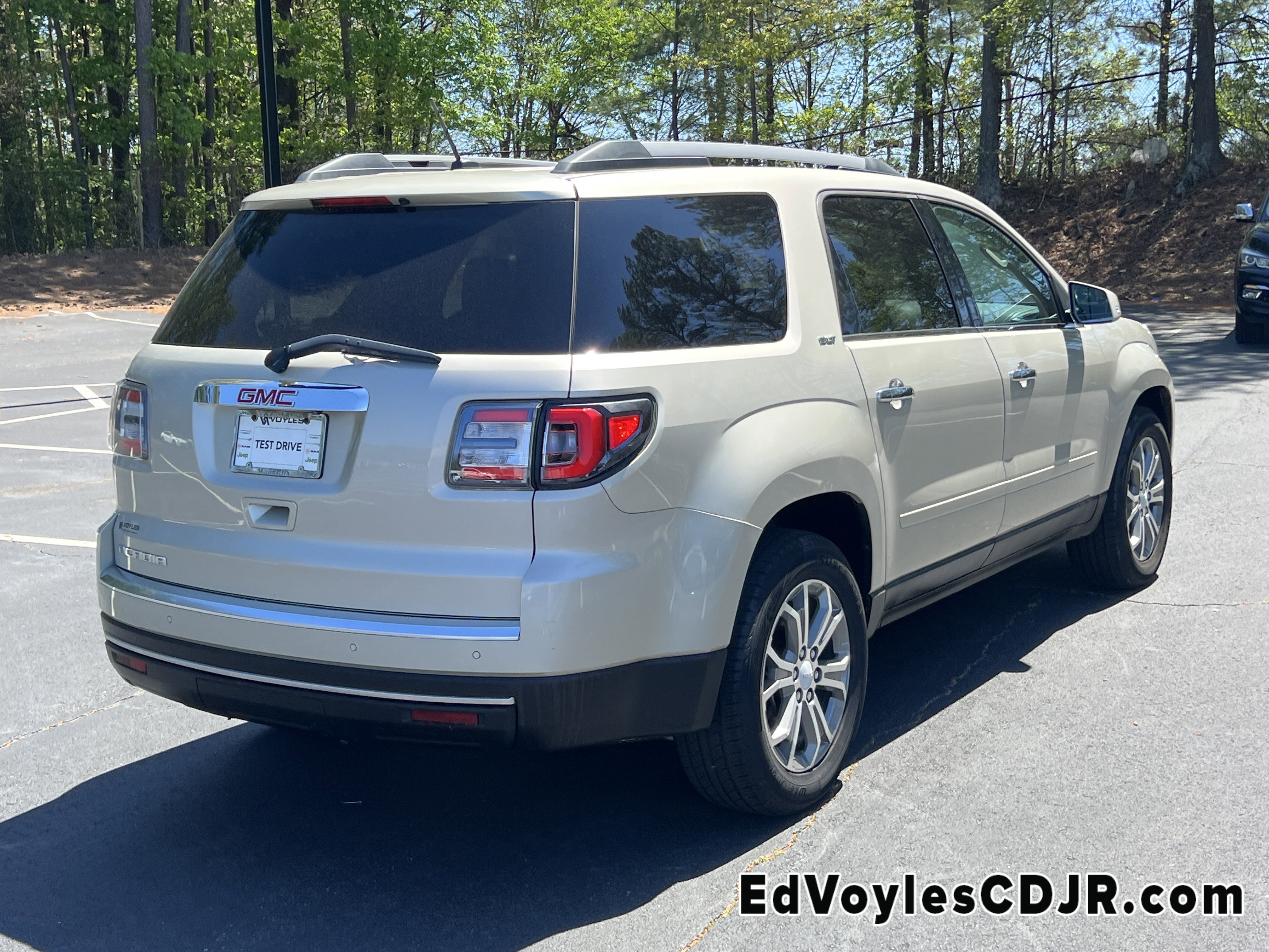 Used 2014 GMC Acadia SLT image 8
