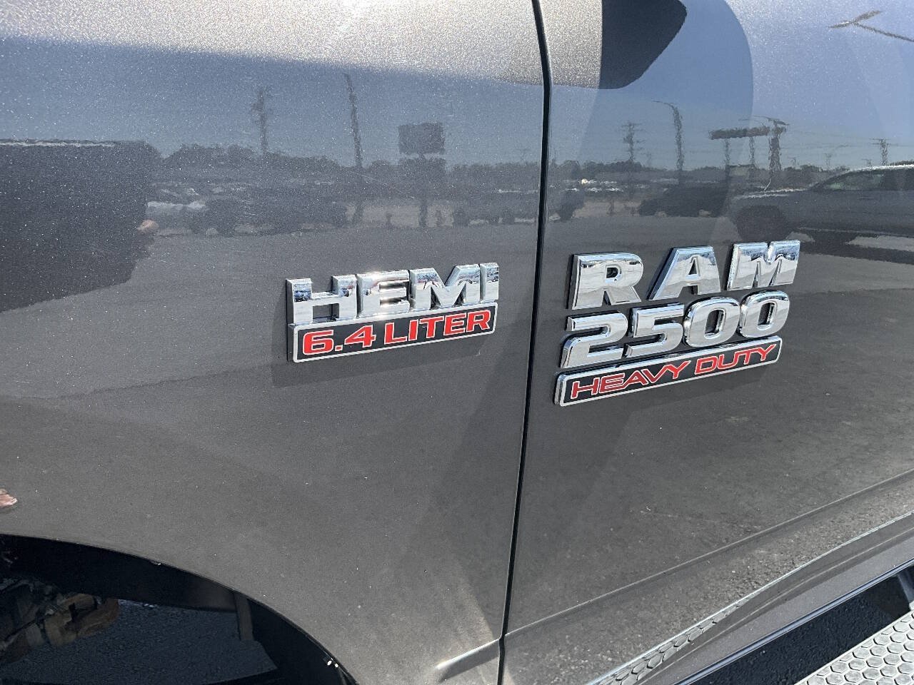 Used 2017 RAM 2500 Tradesman w/ Chrome Appearance Group AWD/4WD image 35