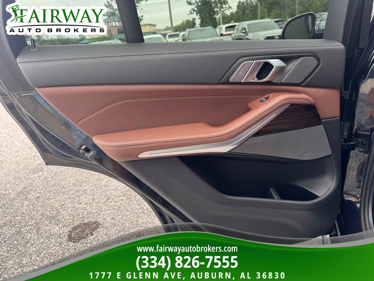 Used 2026 BMW X5 sDrive40i RWD image 30
