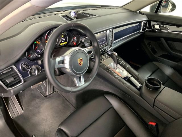 Certified 2016 Porsche Panamera Edition image 4