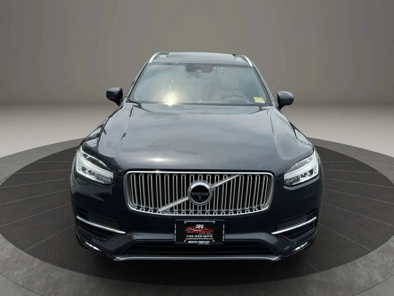 Used 2017 Volvo XC90 T6 Inscription w/ Vision Package AWD/4WD image 4