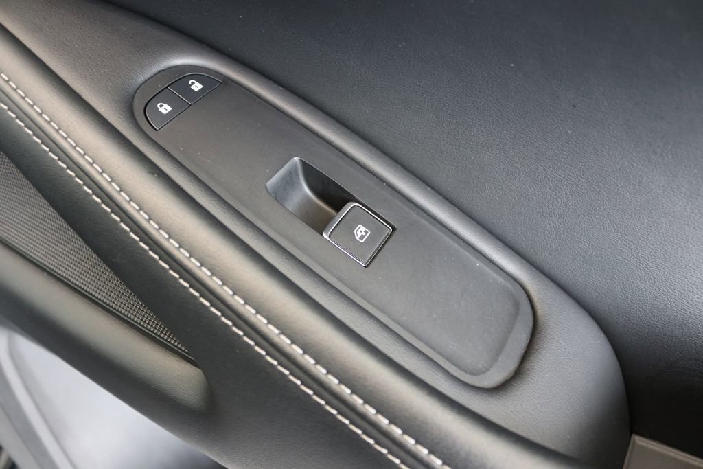 Certified 2025 INFINITI QX60 Pure image 36