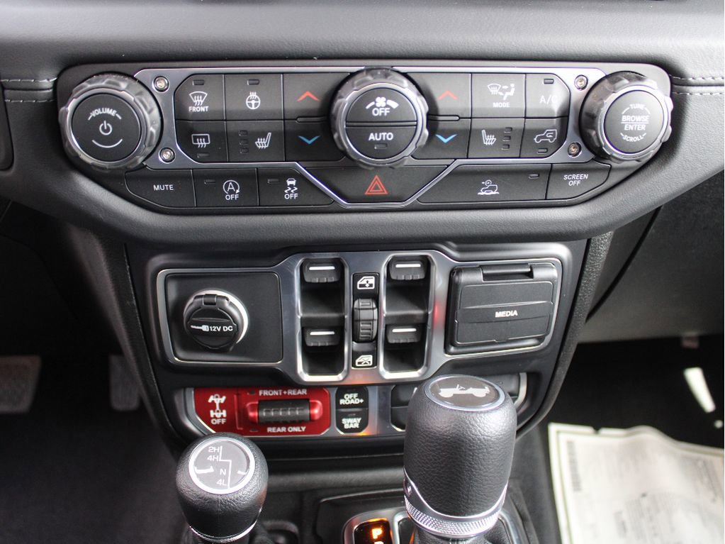 New 2026 Jeep Wrangler Unlimited Rubicon AWD/4WD image 19
