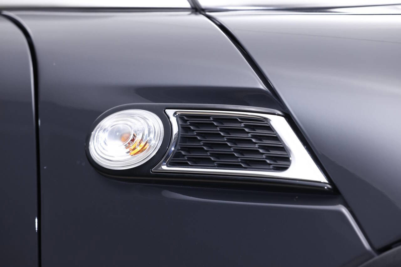 Used 2013 MINI Cooper John Cooper Works image 31