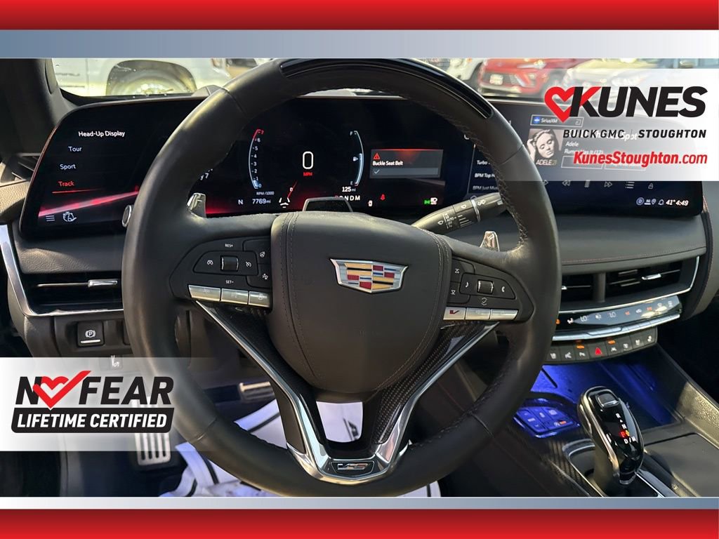 Used 2025 Cadillac CT5 V image 25