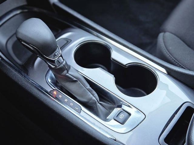 Used 2023 Chevrolet Malibu LT FWD image 25