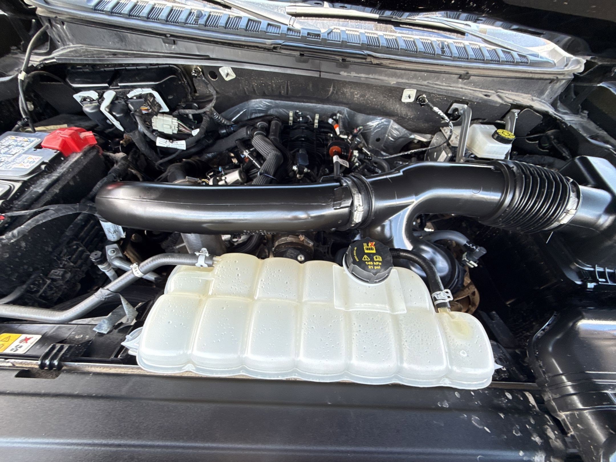 Used 2025 Ford Expedition Active AWD/4WD image 36