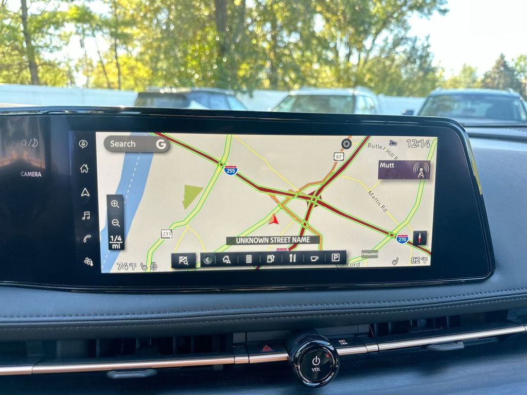 Used 2023 Nissan Ariya AWD image 32