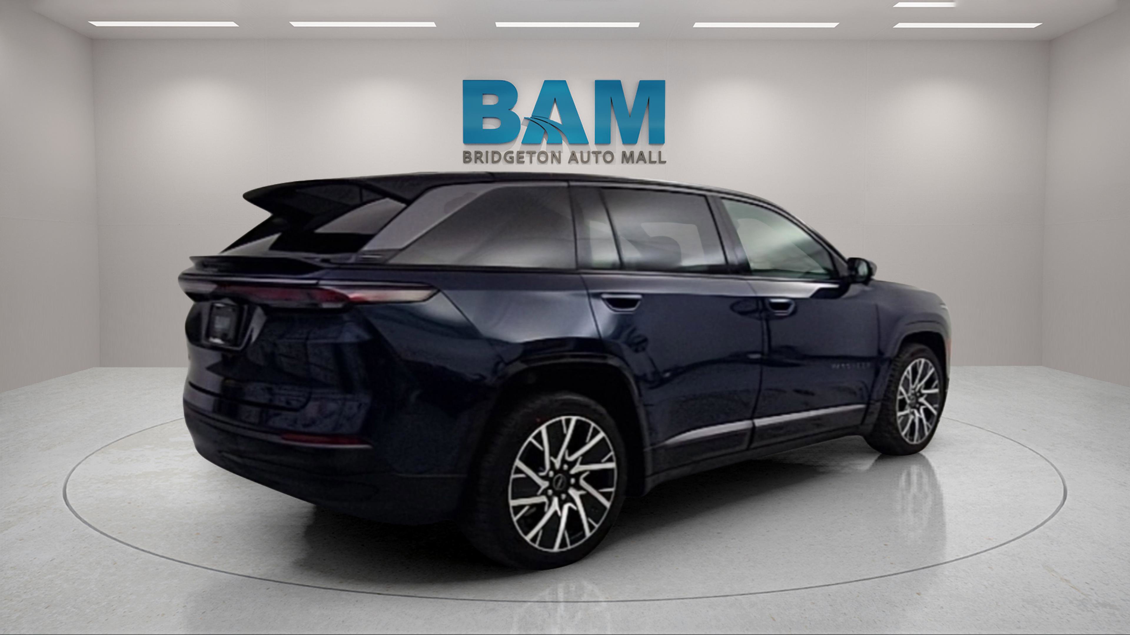 New 2025 Jeep Wagoneer Limited image 7