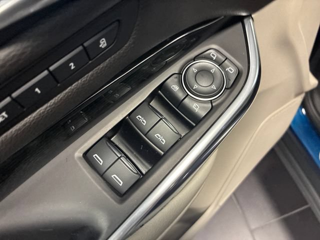 Used 2019 Cadillac XT4 Premium Luxury FWD image 11