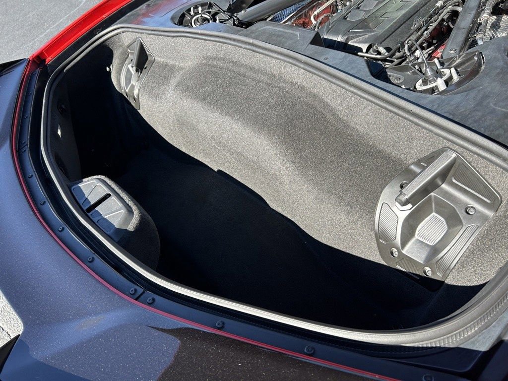 Used 2025 Chevrolet Corvette E-Ray w/ Stealth Interior Trim Package image 44