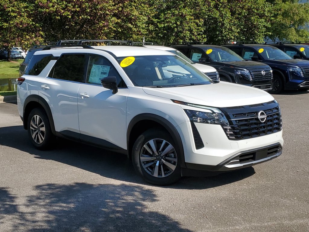 New 2026 Nissan Pathfinder SL FWD image 38