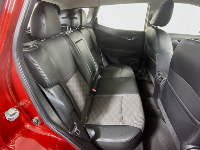 Certified 2022 Nissan Rogue Sport SV w/ Technology Package image 28