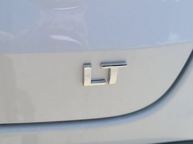 New 2026 Chevrolet Trax LT w/ LT Convenience Package FWD image 8