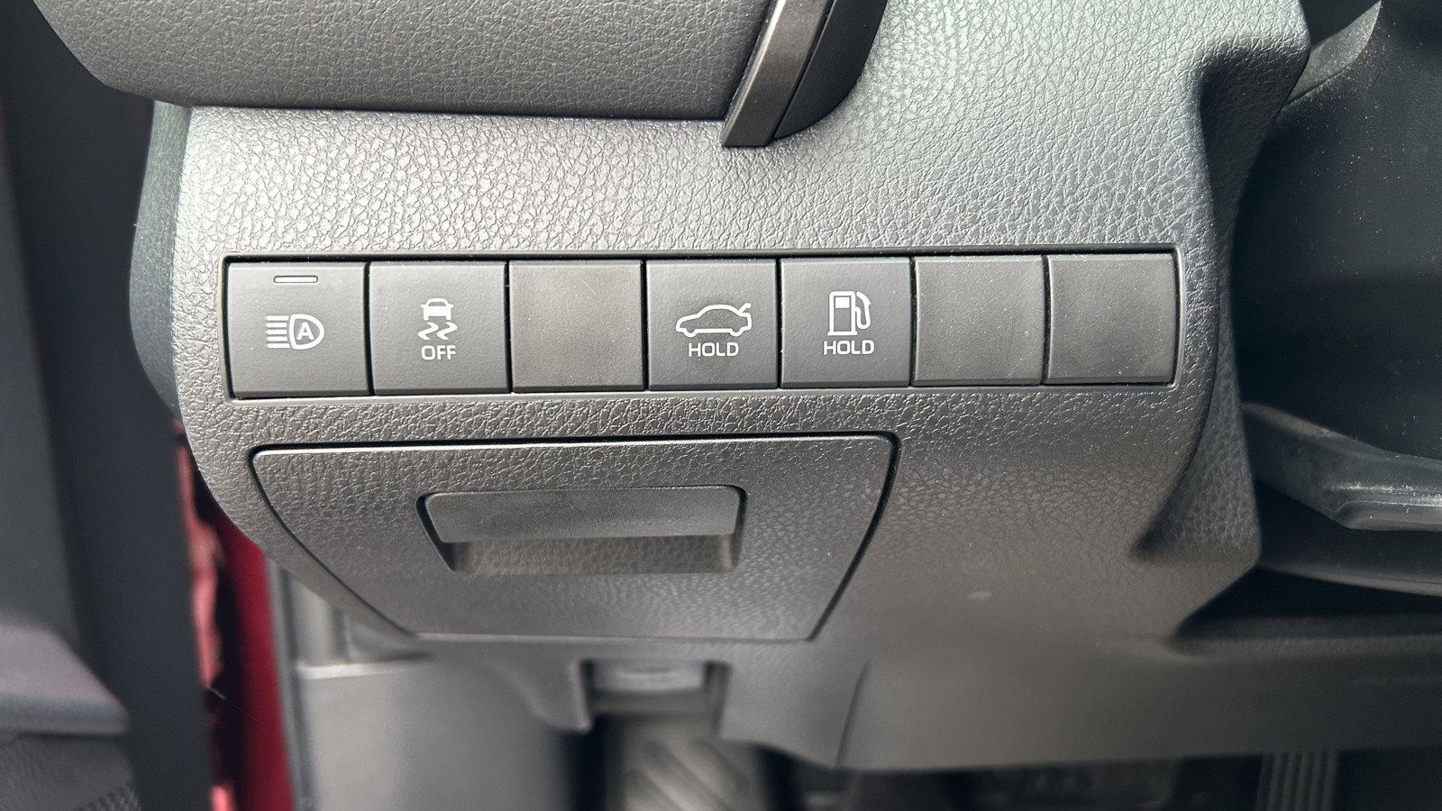 Used 2019 Toyota Camry LE FWD image 20