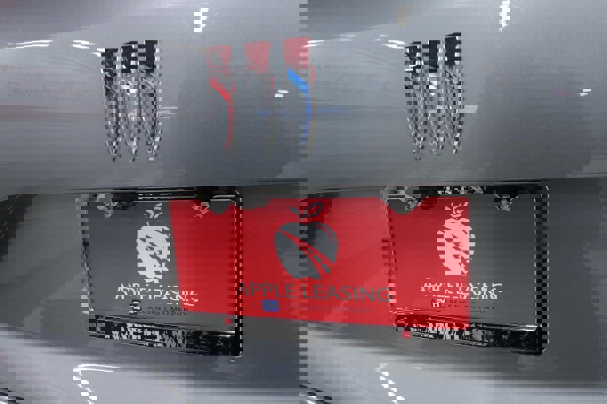 Used 2025 Buick Envision Sport Touring image 25