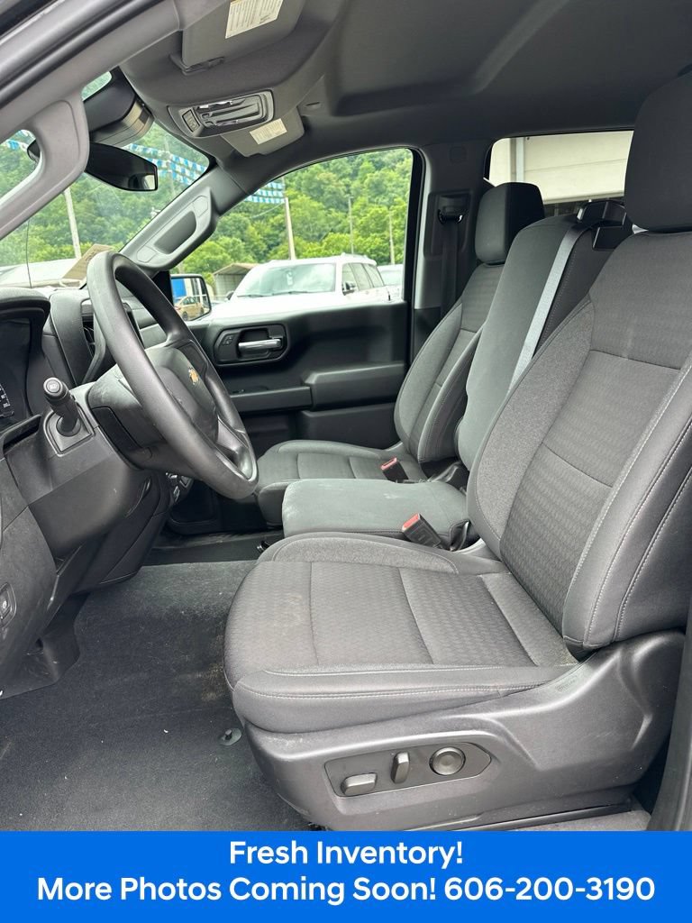 Used 2024 Chevrolet Silverado 1500 Custom AWD/4WD image 10