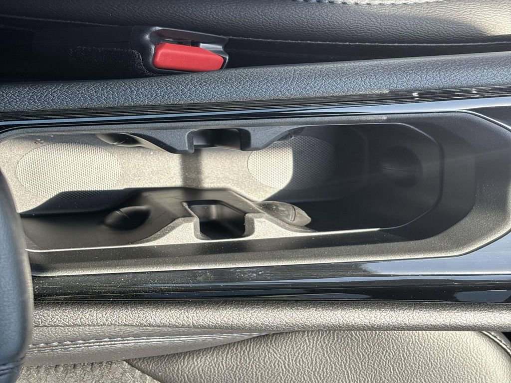 New 2026 Jeep Compass Latitude image 16