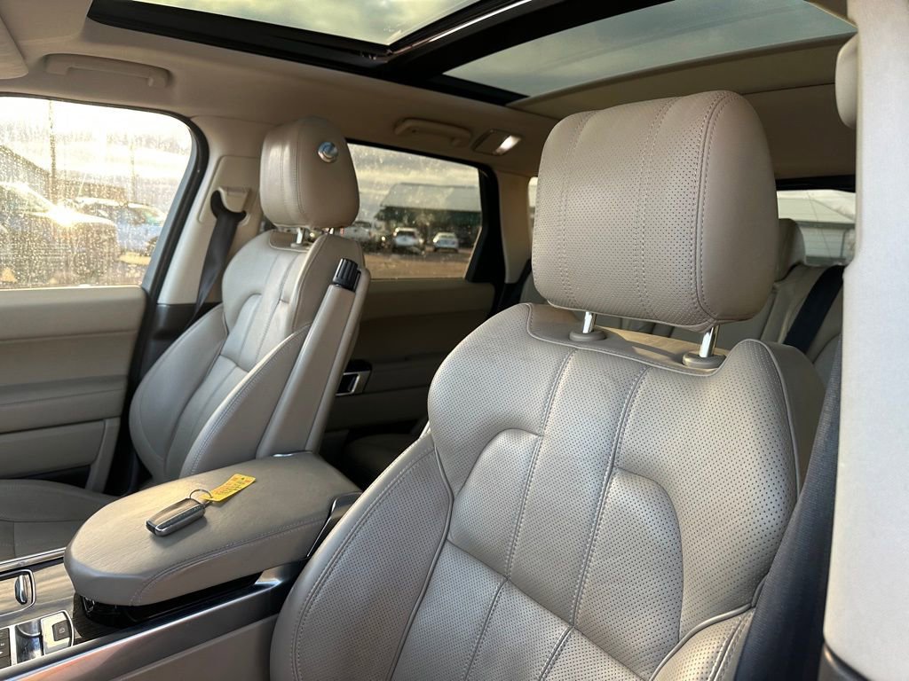 Used 2014 Land Rover Range Rover Sport Supercharged image 11