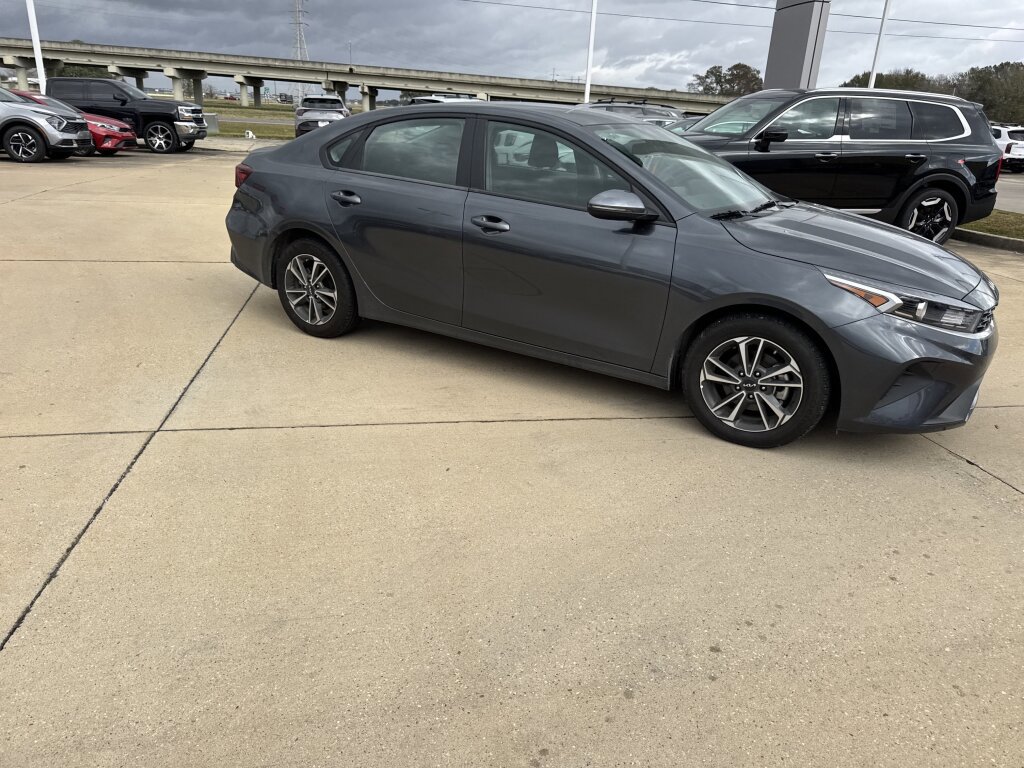 Certified 2024 Kia Forte LXS w/ LXS Technology Package FWD image 9