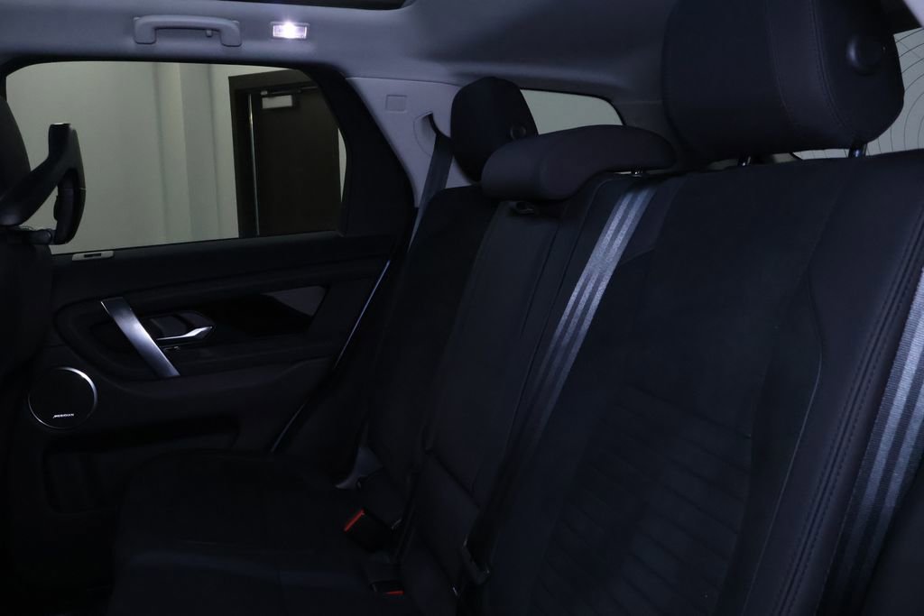 Used 2021 Land Rover Discovery Sport S image 15