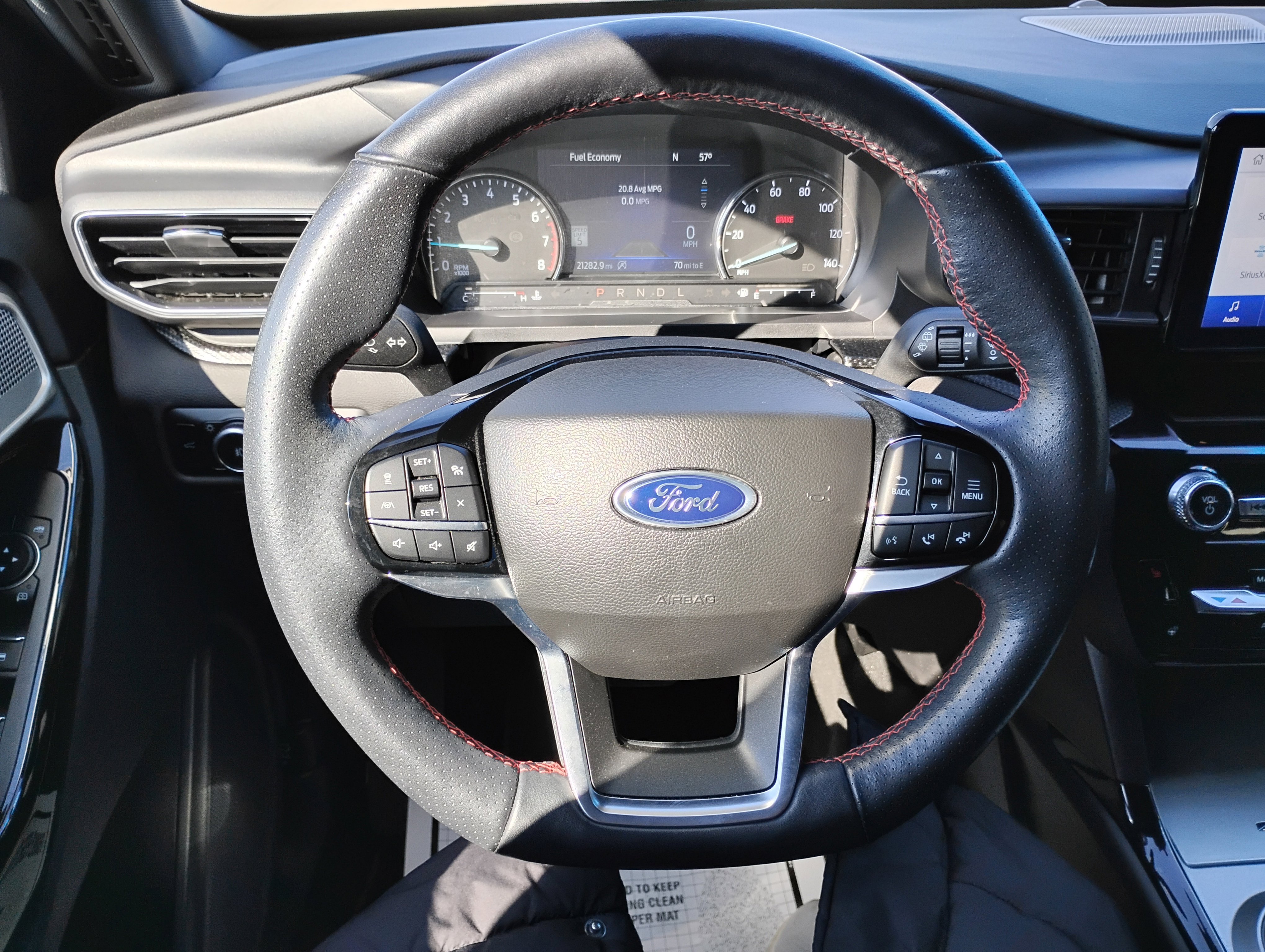 Used 2023 Ford Explorer ST-Line image 9