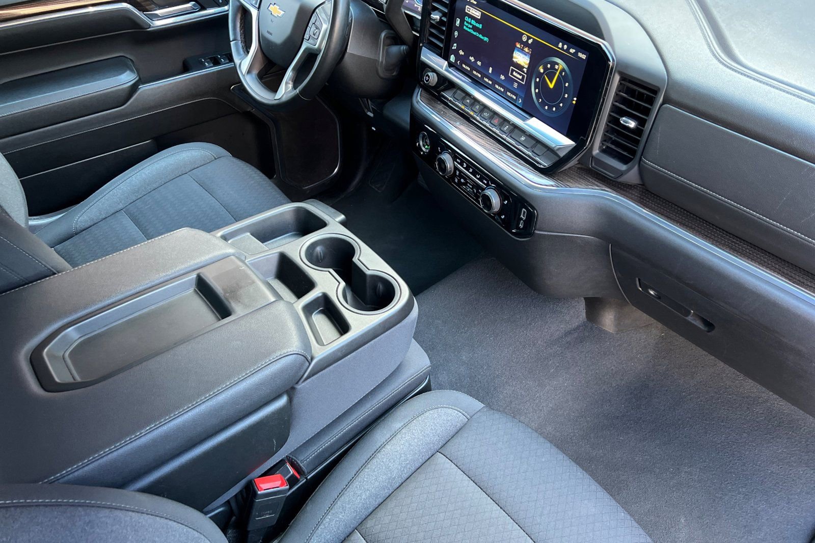 Used 2024 Chevrolet Silverado 1500 LT w/ Protection Package image 20