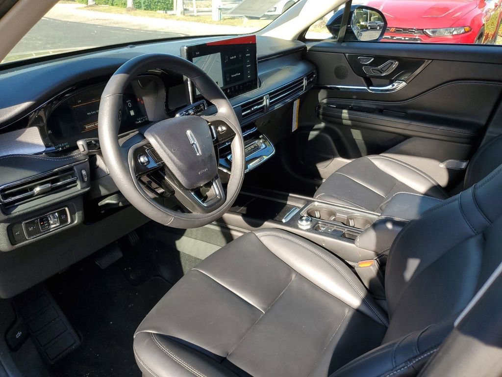 Used 2023 Lincoln Corsair FWD image 15