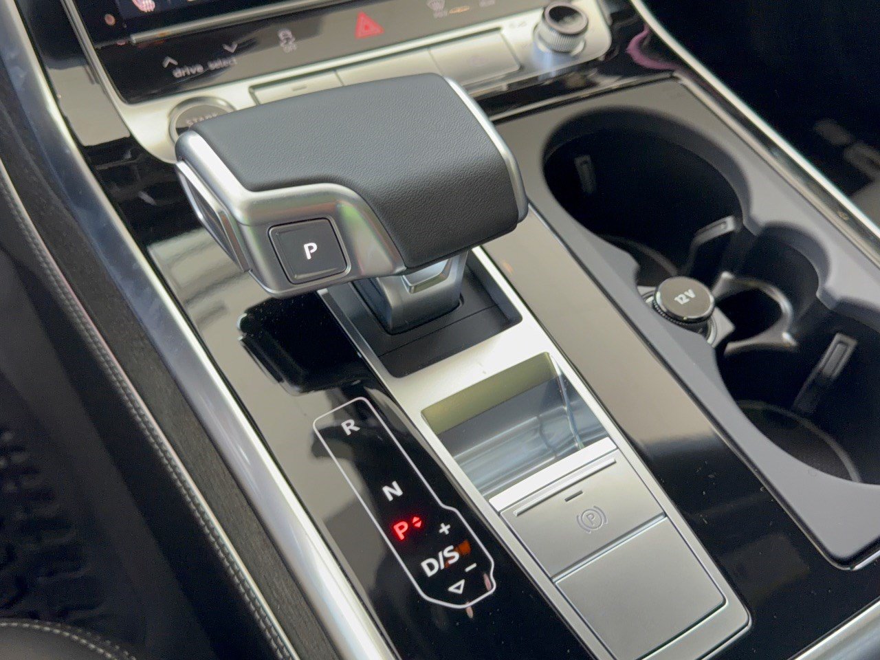 New 2026 Audi Q8 Premium Plus AWD/4WD image 21