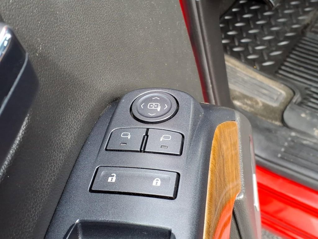 Used 2015 Chevrolet Silverado 2500 LTZ w/ LTZ Plus Package image 15