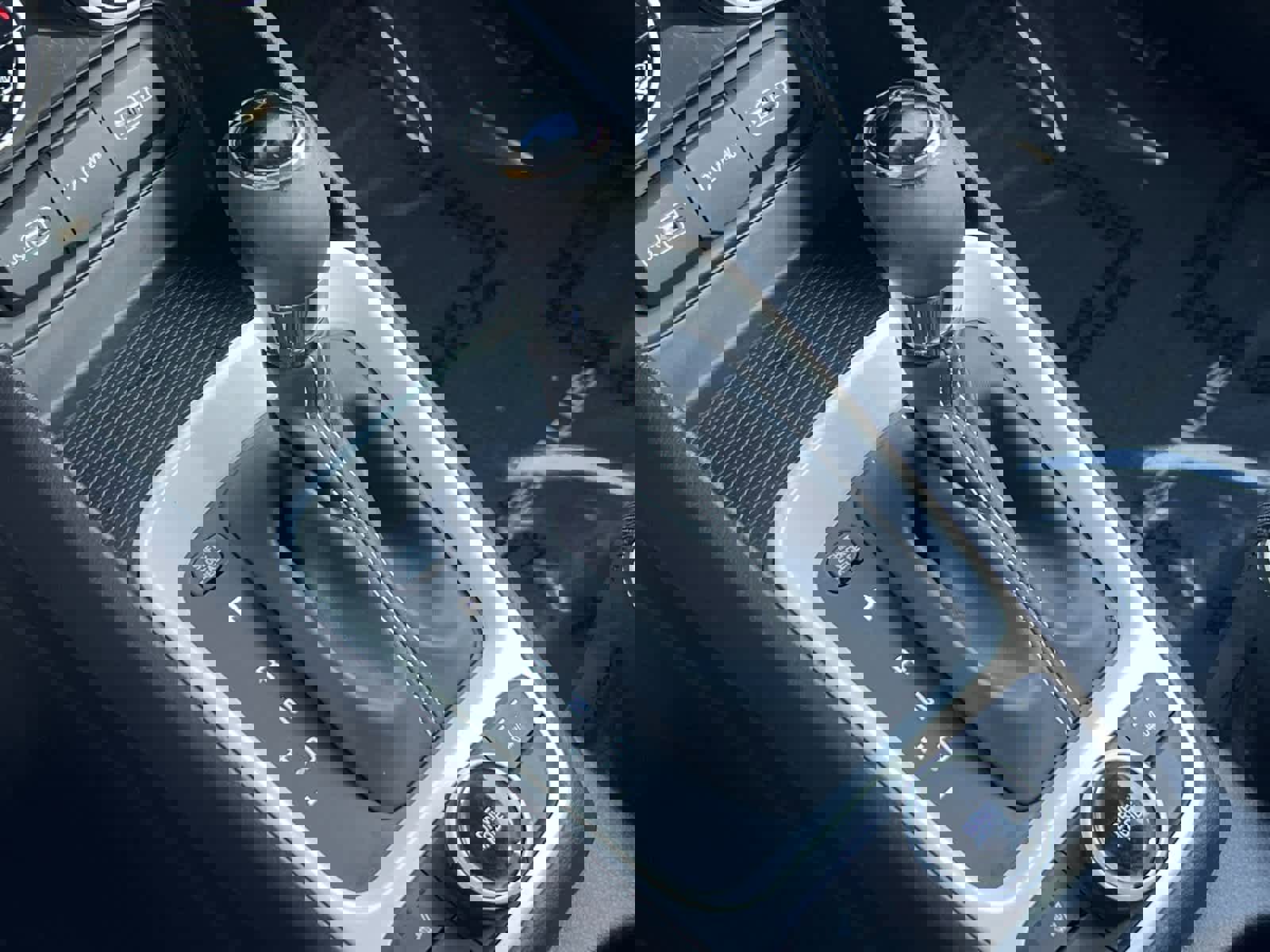 Certified 2022 Hyundai Venue Limited image 21