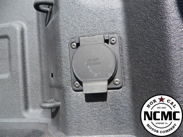 Used 2025 GMC Sierra 1500 AT4 image 16