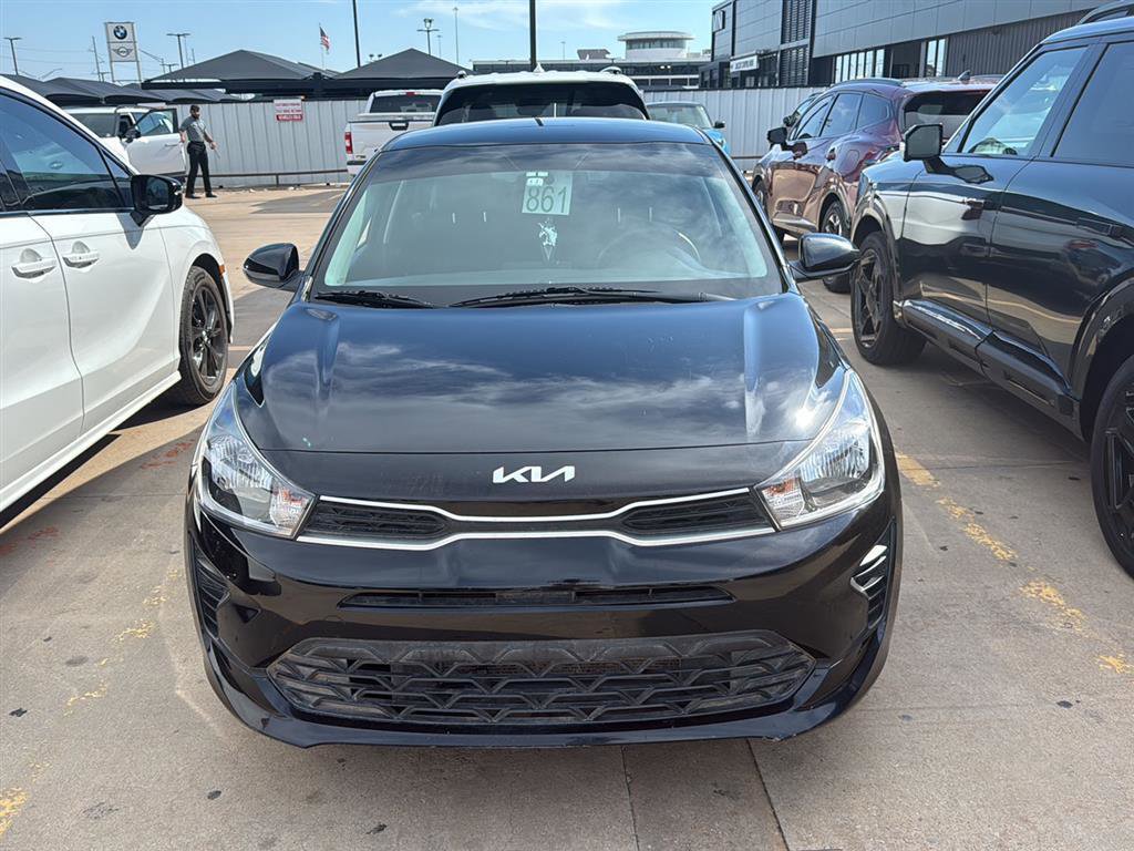 Used 2023 Kia Rio LX FWD image 5