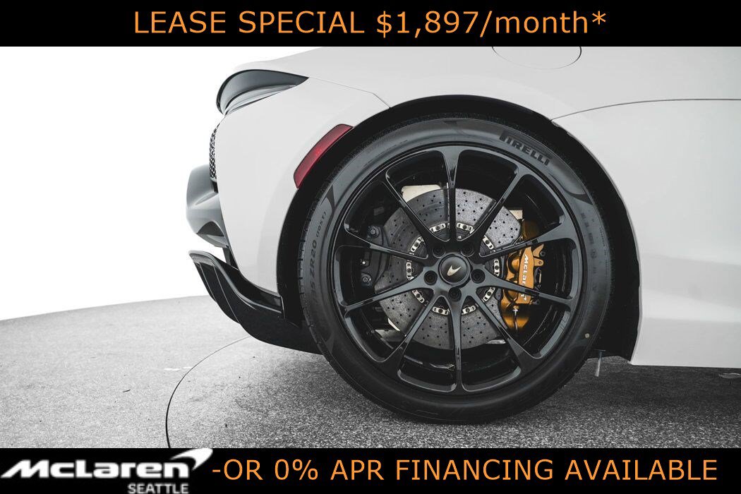 Used 2025 McLaren Artura Spider RWD image 18