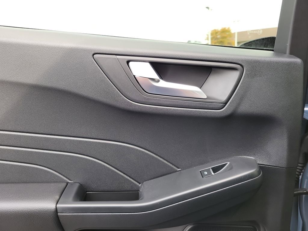 New 2026 Ford Escape ST-Line Select image 14