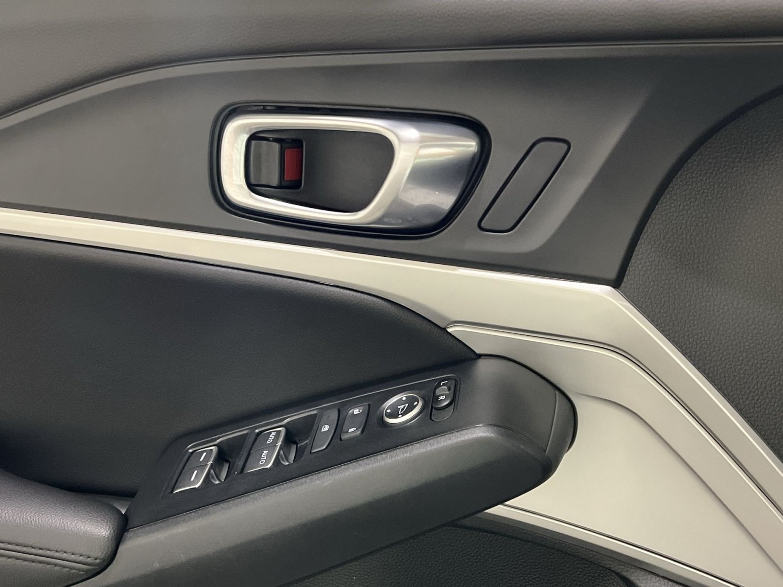 Used 2025 Acura Integra FWD image 20