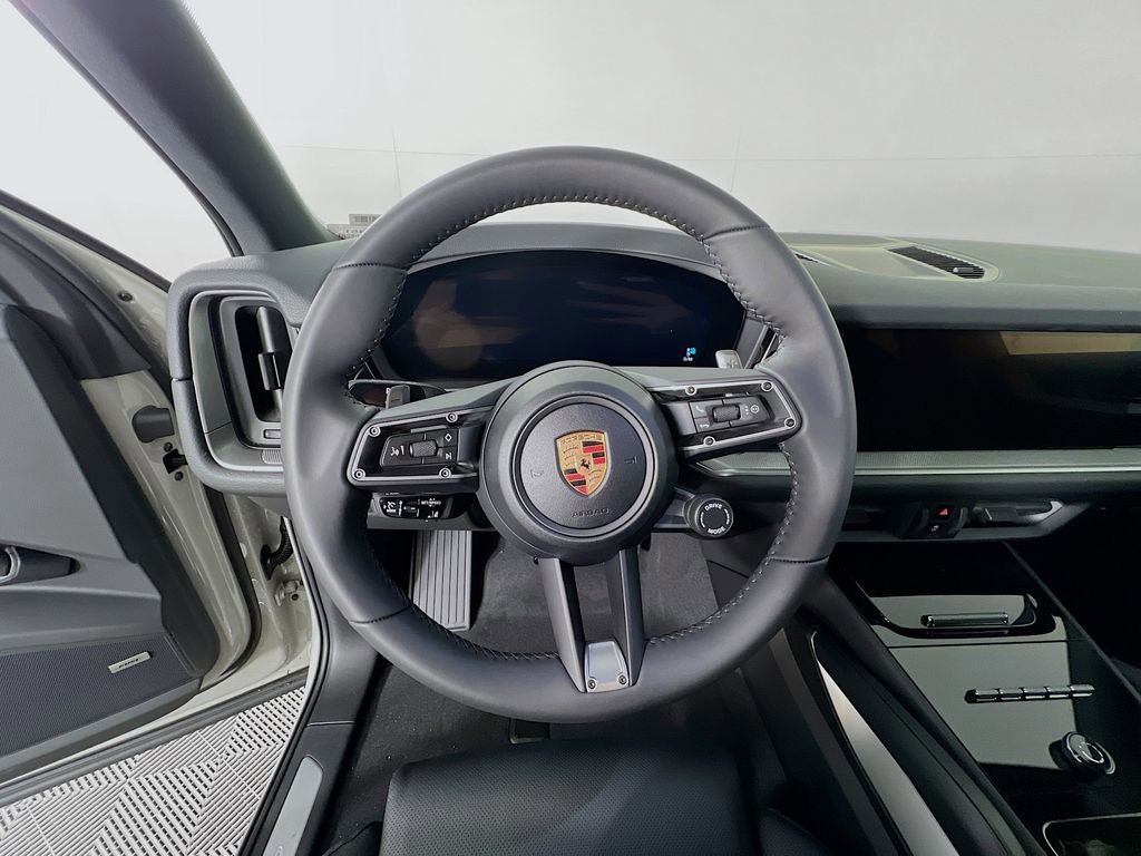 New 2026 Porsche Cayenne image 12