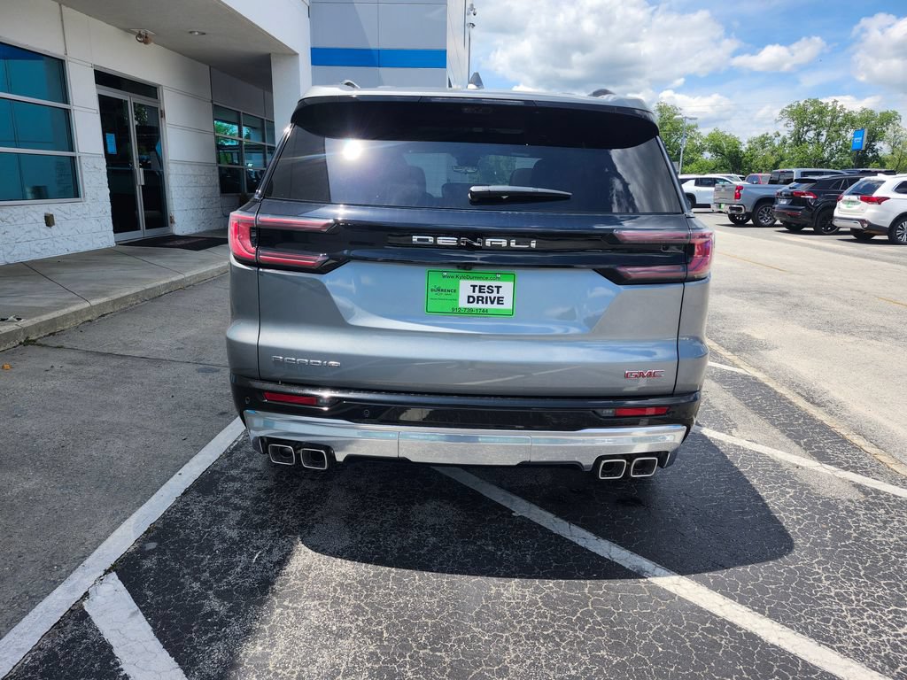 New 2026 GMC Acadia Denali w/ Super Cruise Package FWD image 6