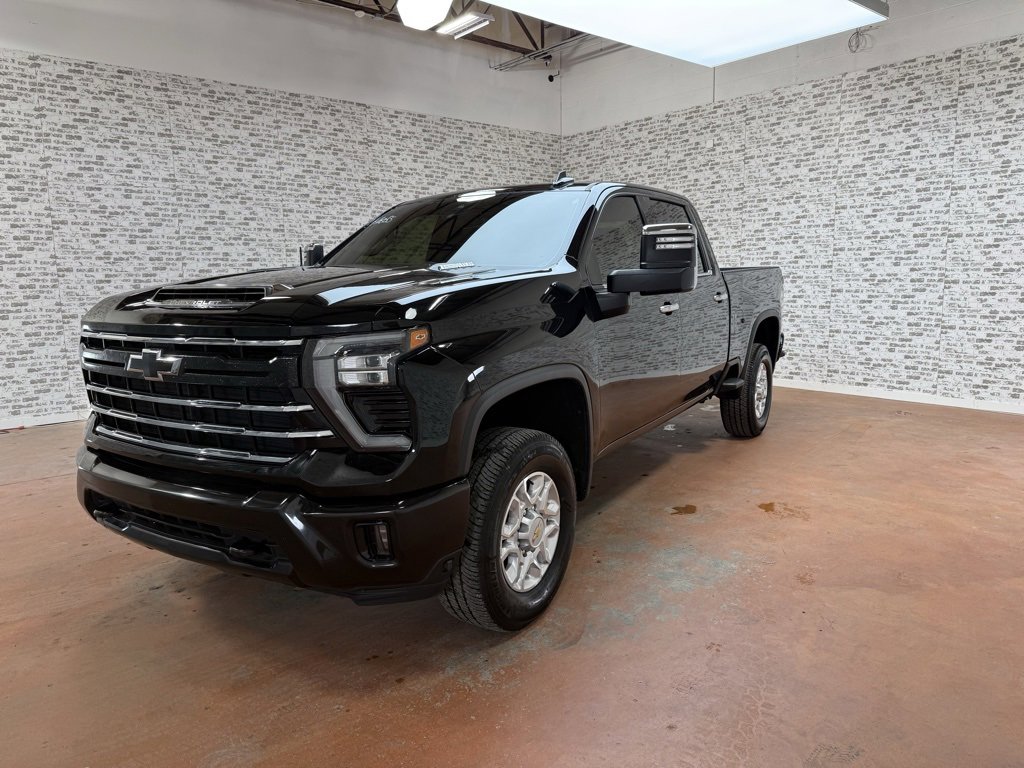Used 2024 Chevrolet Silverado 2500 LTZ image 5
