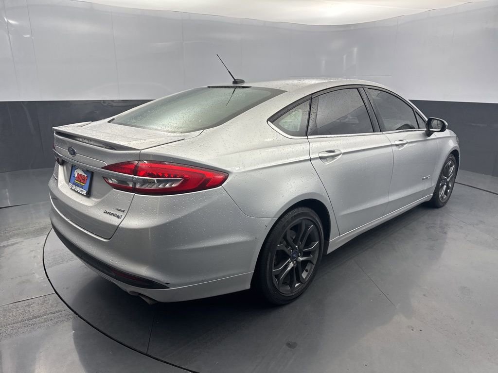 Used 2018 Ford Fusion SE w/ Equipment Group 601A image 5