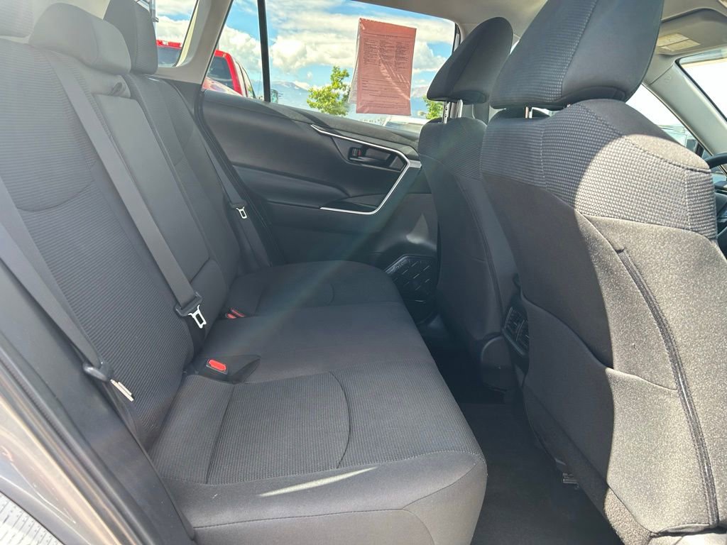 Used 2024 Toyota RAV4 LE image 12