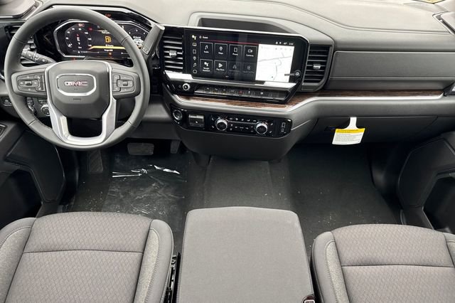 New 2026 GMC Sierra 1500 SLE w/ Preferred Package image 15