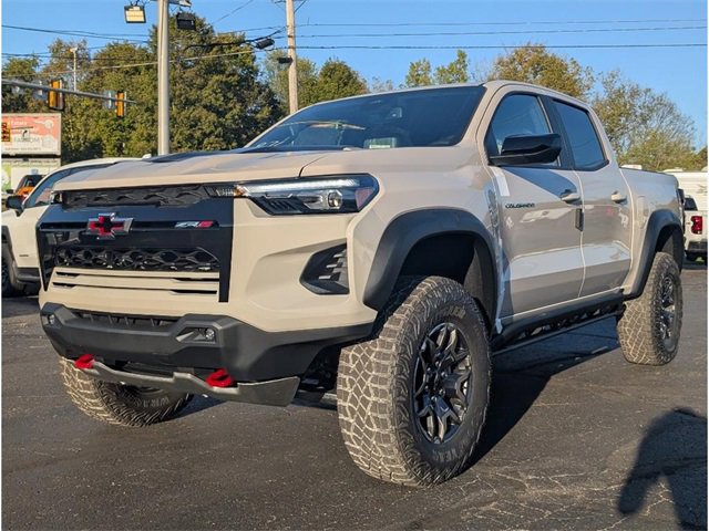 New 2026 Chevrolet Colorado ZR2 w/ Technology Package image 3