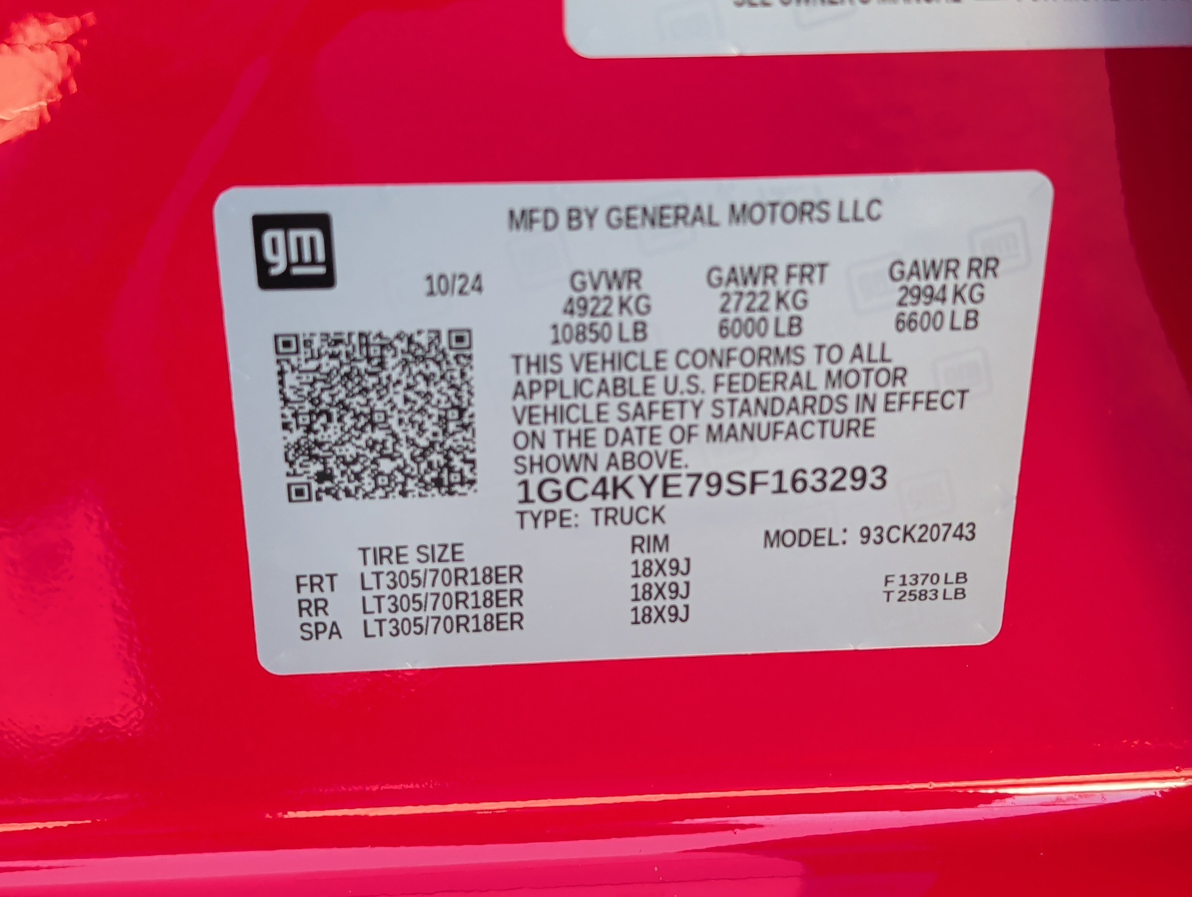 Used 2025 Chevrolet Silverado 2500 ZR2 w/ Technology Package image 30