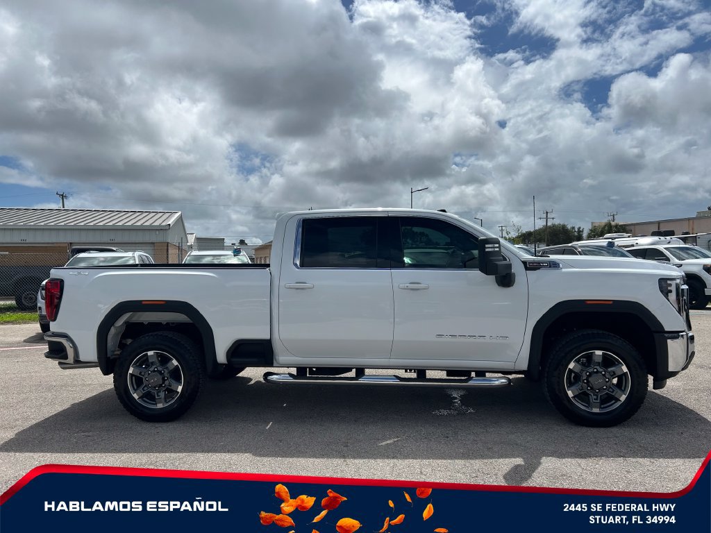 Used 2026 GMC Sierra 2500 SLE w/ SLE Value Package; AWD/4WD image 8