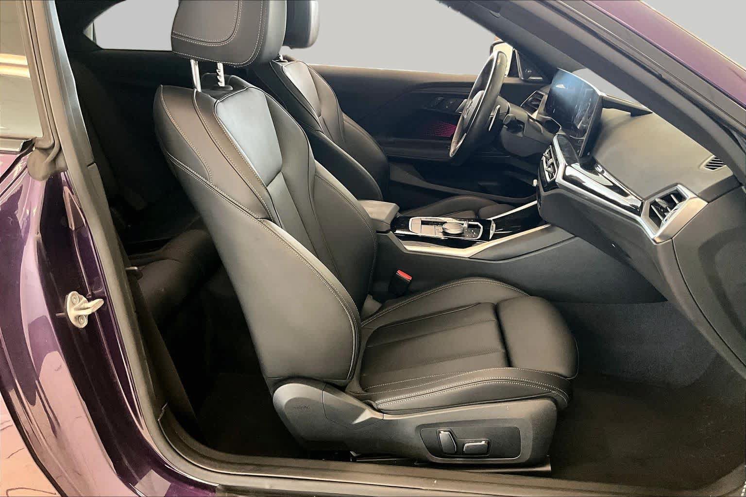 Used 2024 BMW 230i Coupe w/ Premium Package RWD image 8