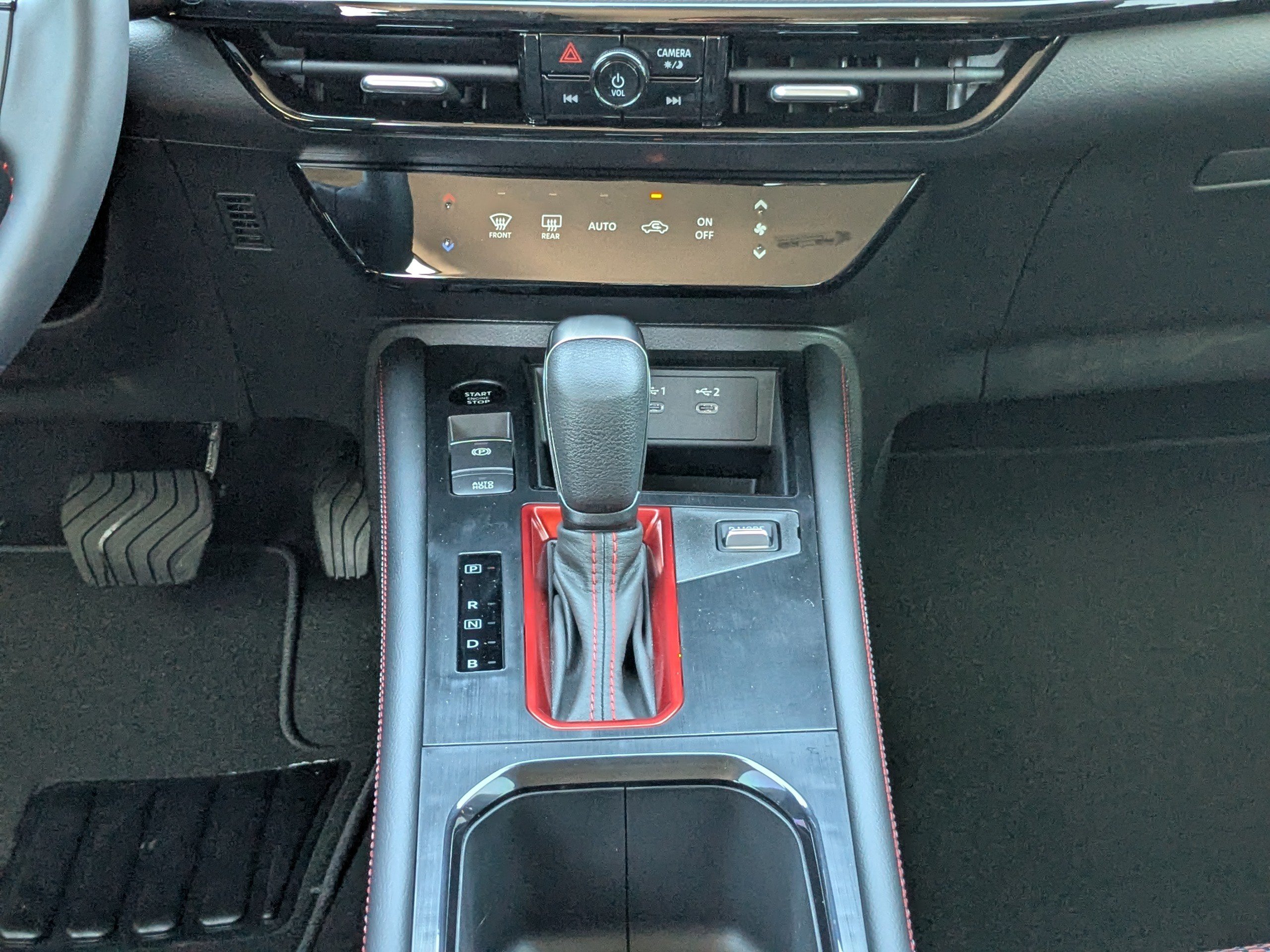 New 2027 Nissan Kicks SR FWD image 20