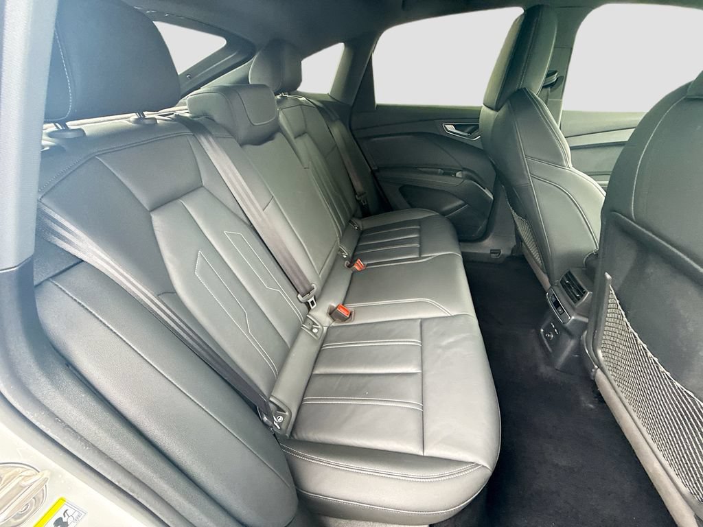 Used 2023 Audi Q4 e-tron Premium Plus w/ Premium Plus AWD/4WD image 30