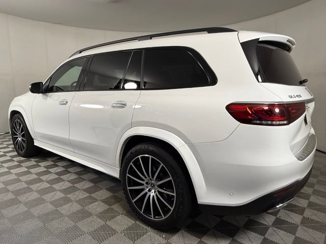 Used 2022 Mercedes-Benz GLS 450 4MATIC w/ AMG Line Exterior image 4